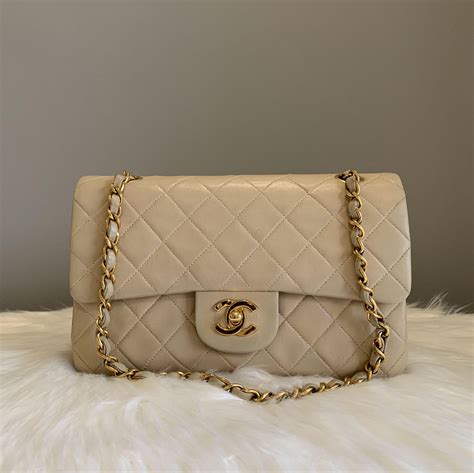 chanel classic flap bag 23cm|classic Chanel bag price.